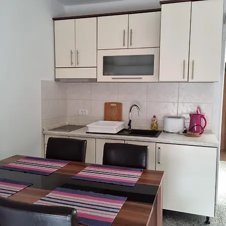 Apartmán Appartments D&d Peroj