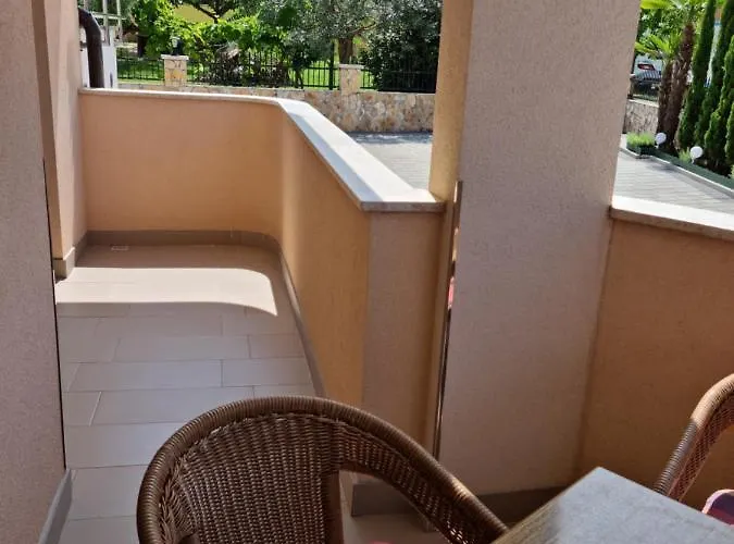 Appartments D&d Апартаменты *