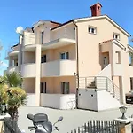 דירה Appartments D&d *
