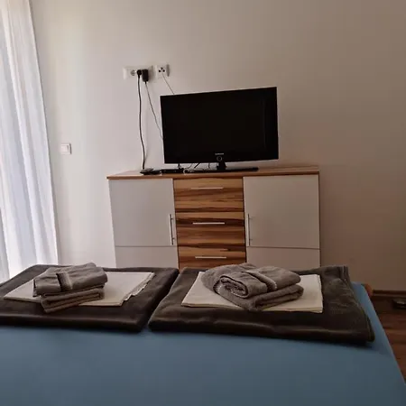 Appartments D&d Apartman Peroj