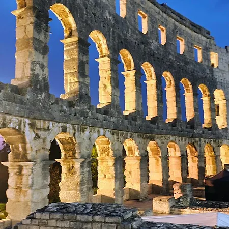 Appartments D&d Appartamento Peroj